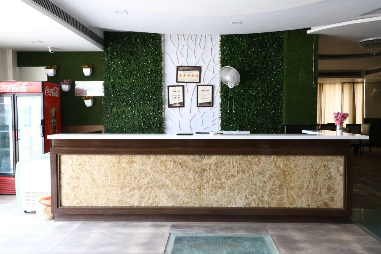 Diwan Hotel And Restaurant Surkhi Экстерьер фото