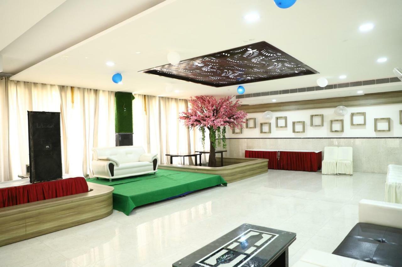 Diwan Hotel And Restaurant Surkhi Экстерьер фото