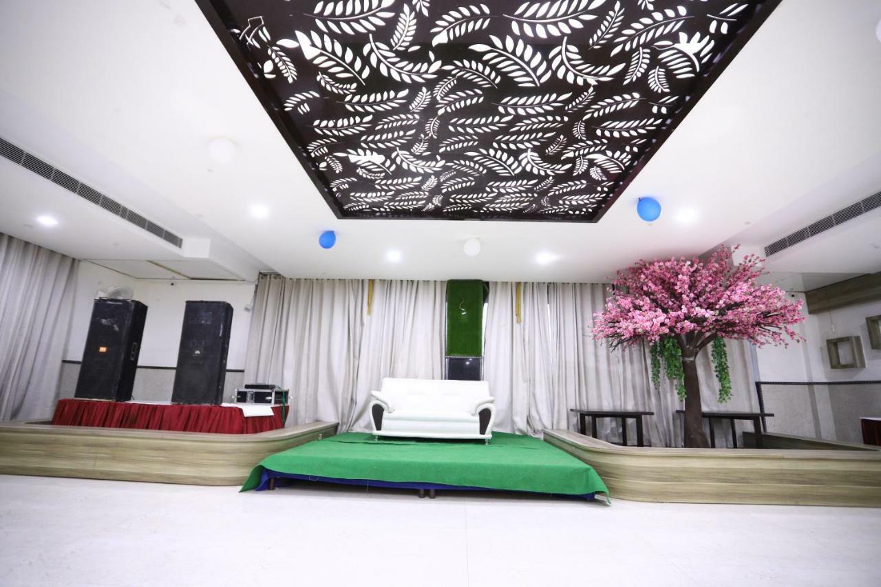 Diwan Hotel And Restaurant Surkhi Экстерьер фото
