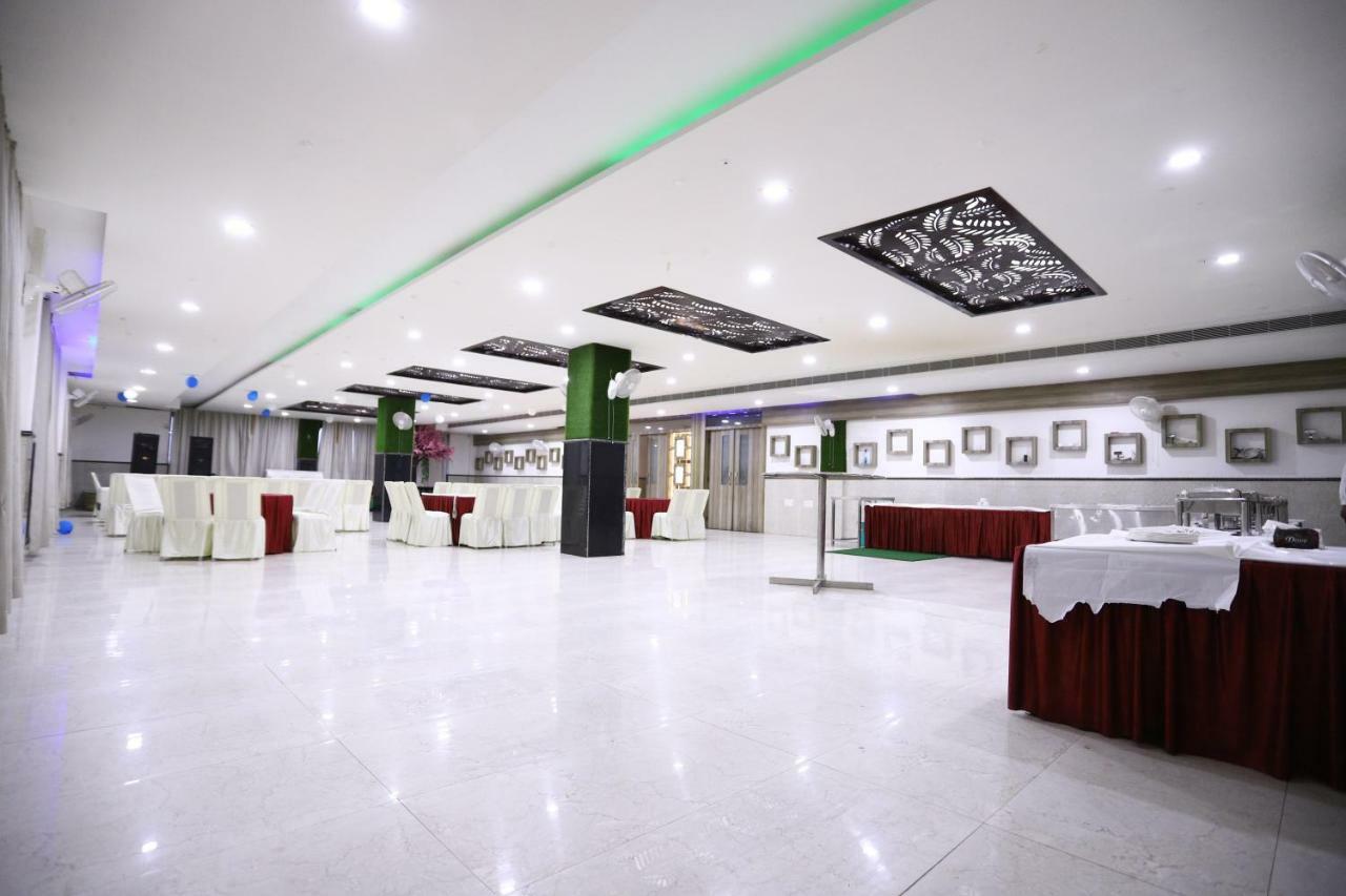 Diwan Hotel And Restaurant Surkhi Экстерьер фото