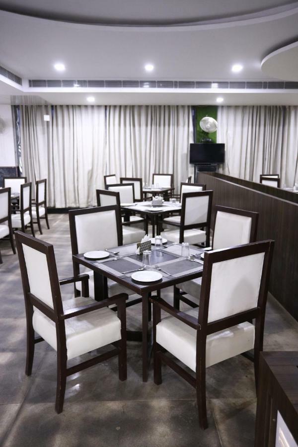 Diwan Hotel And Restaurant Surkhi Экстерьер фото